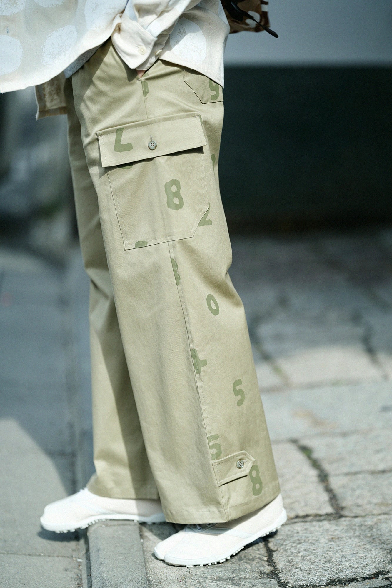 ストレッチチノクロス カーゴパンツ／ダックグリーン×SO-SU-U