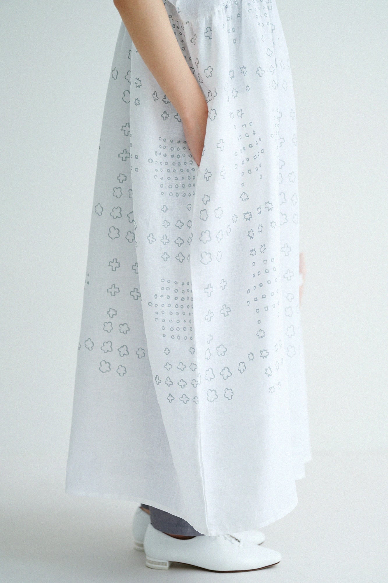 Robe froissée en lin/Mountain Arare White