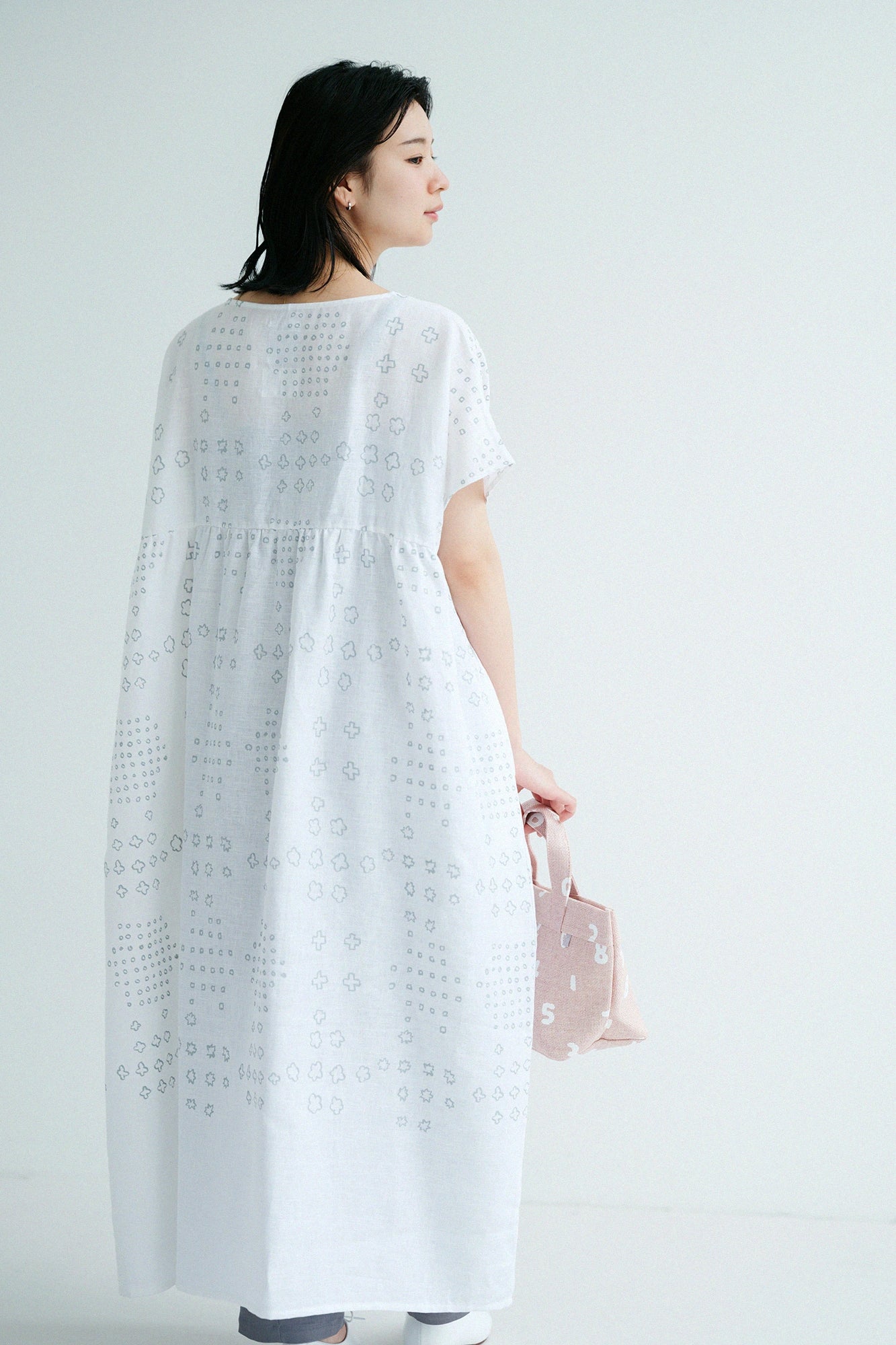 Robe froissée en lin/Mountain Arare White