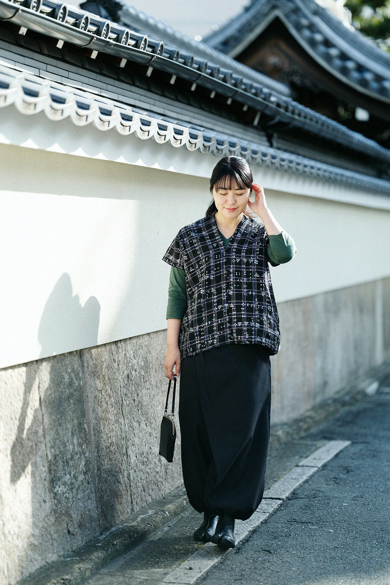 เสื้อสี่เหลี่ยม 