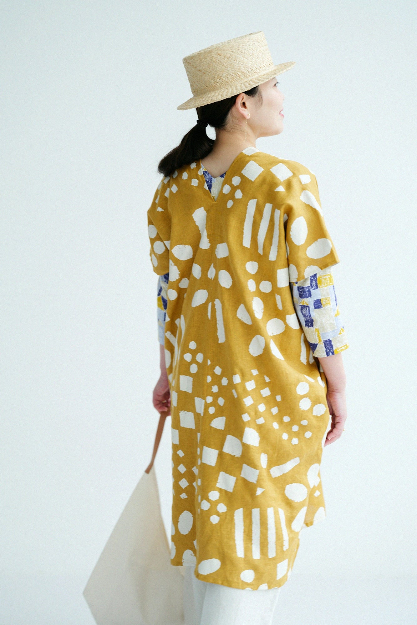 麻 長方形衣（ちょうほうけい） 二つ身（ふたつみ）／うらら陽（よう） 黄金色（こがねいろ）